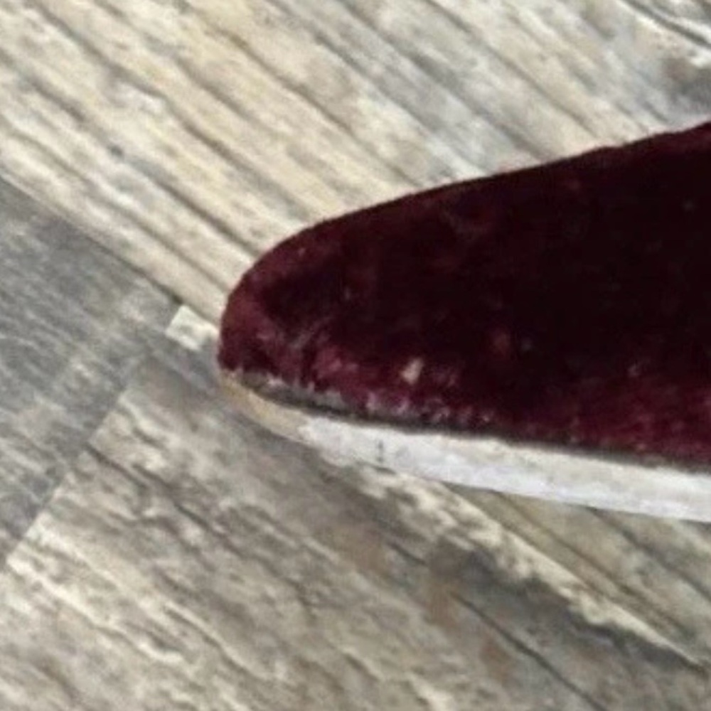 J.Crew women’s US 9.5 burgundy velvet block heel pumps point toe Italy made - Picture 14 of 16